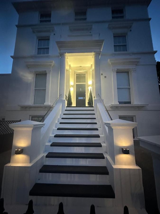Boutique Nights Eastbourne Exterior foto